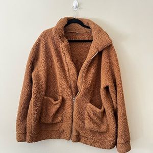 Women’s L oversized brown extra soft teddy bear zip up jacket